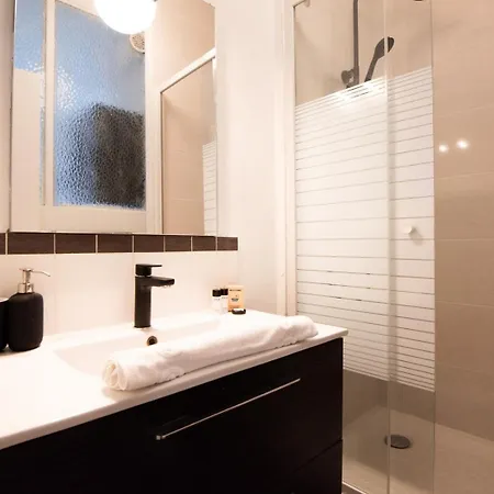 Amazing Renovated In The City-center